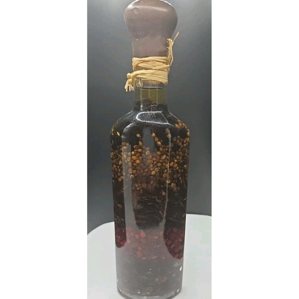 Shonfeld's Decorative Chili Infused Vinegar‎ Bottle 9